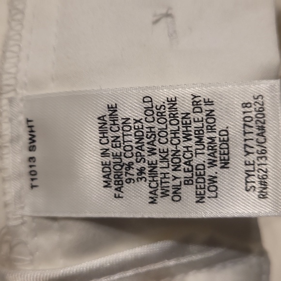 Guess Sailor White Button-Front Pants - Picture 8 of 9